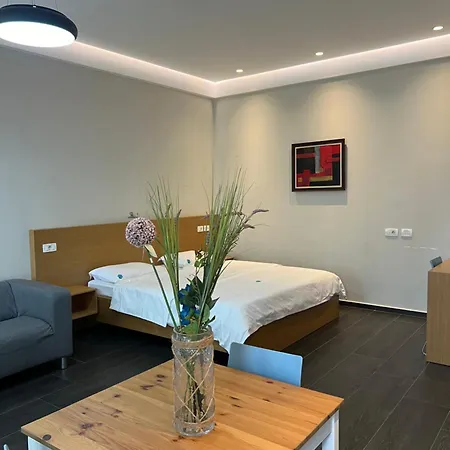 Magnet Comfort Homes 62 Apartment